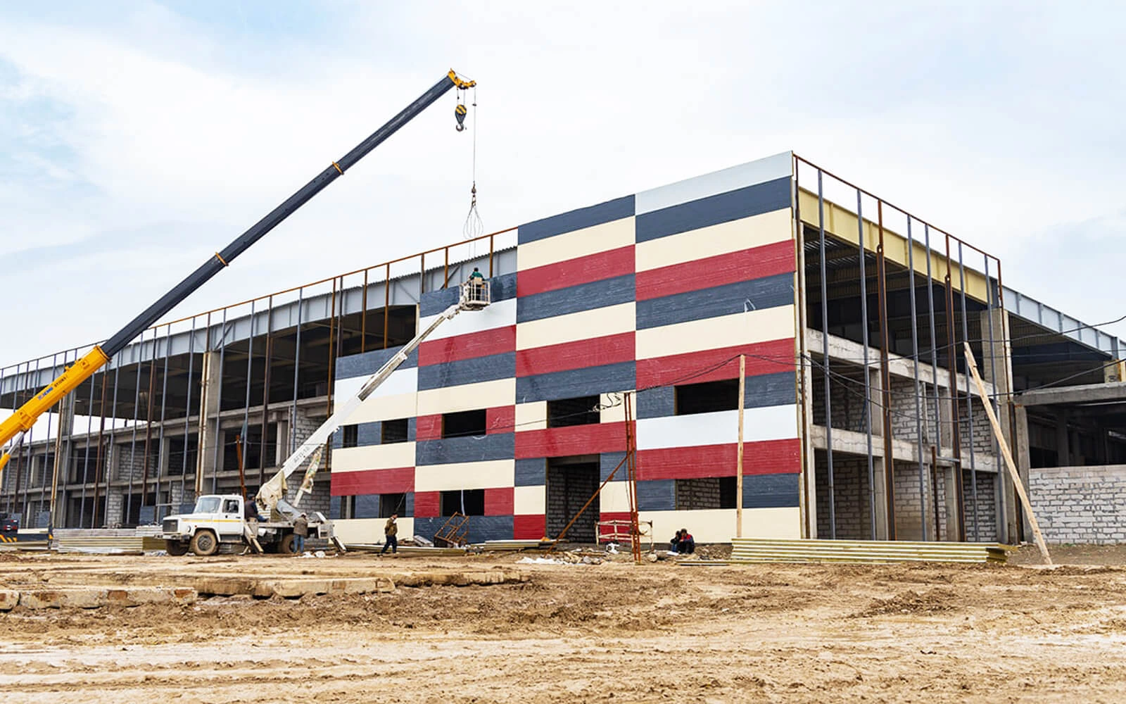 SKD tsexi qurilishining boshlanishi