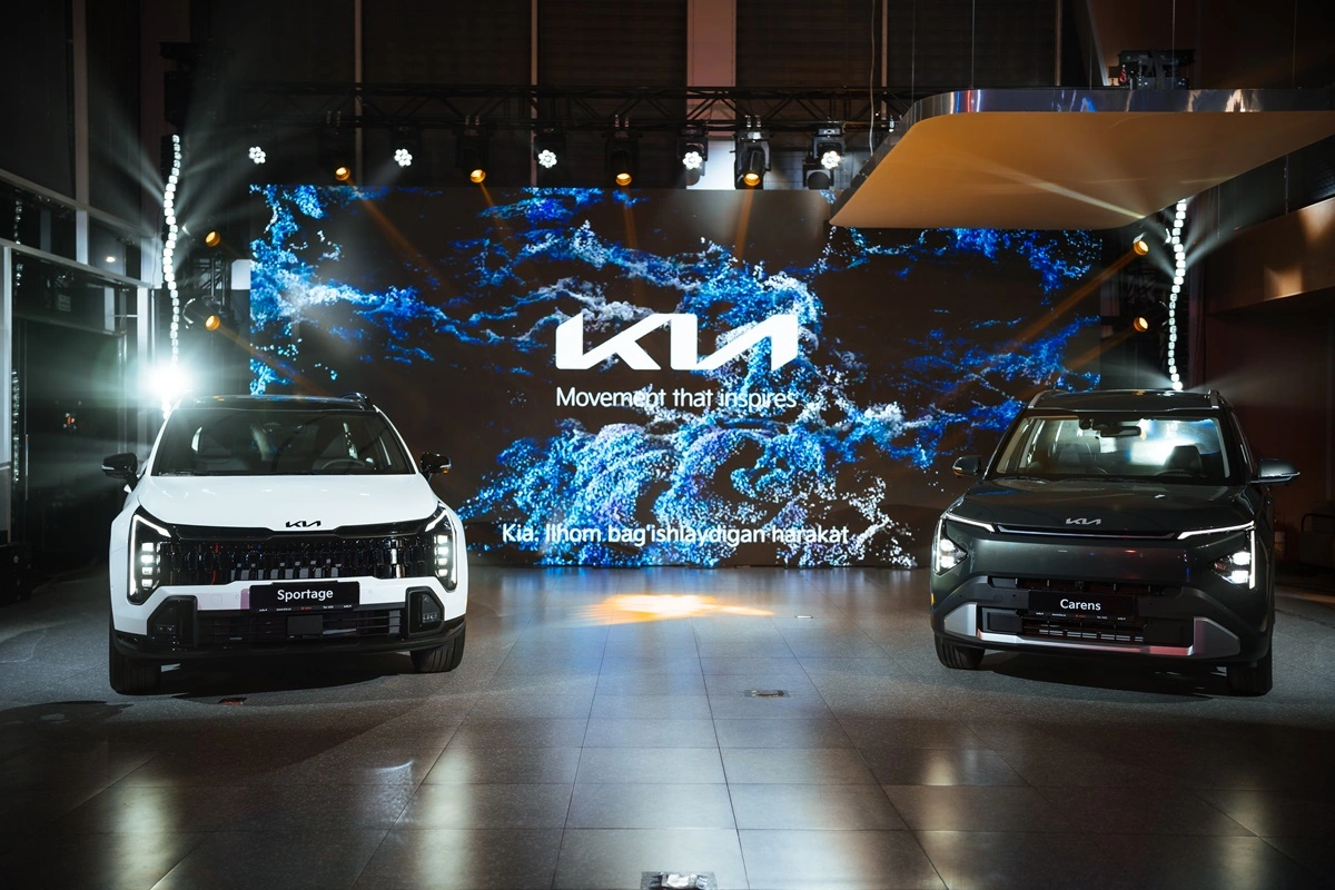 Bir kechada ikkita yangilik: Kia O‘zbekistonda yangilangan Sportage va Carens modellarini taqdim etdi