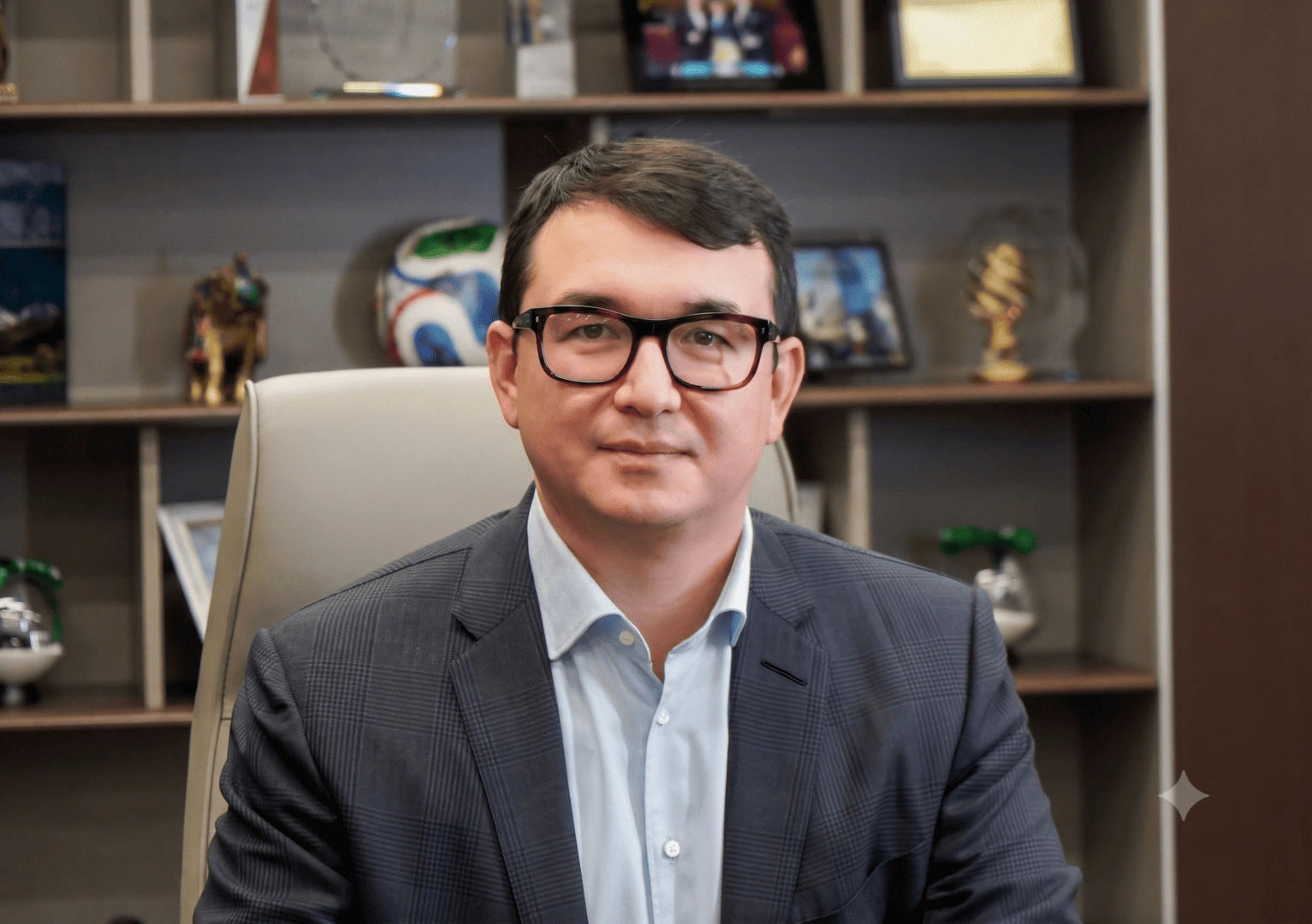 Prezident ADM bosh direktorini “Faol tadbirkor” ko‘krak nishoni bilan taqdirladi